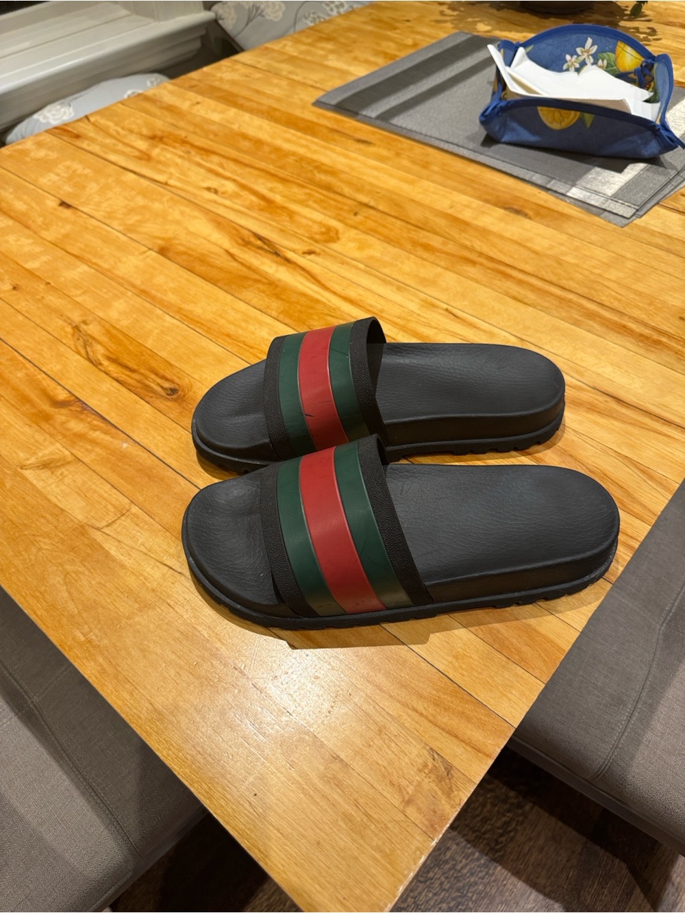 Gucci Men's Black Slide Sandals with Red and Green Stripes